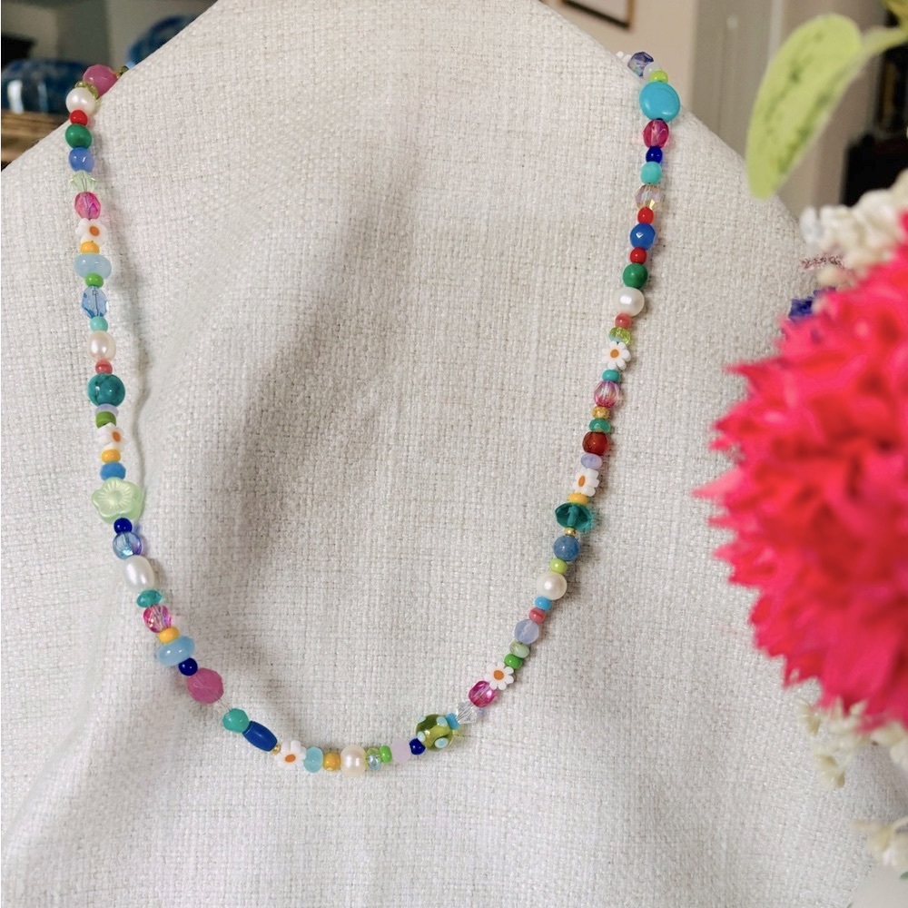 Spring beaded necklace